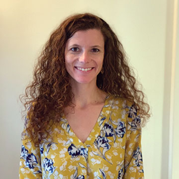 photo of Dr. Laura Dixon